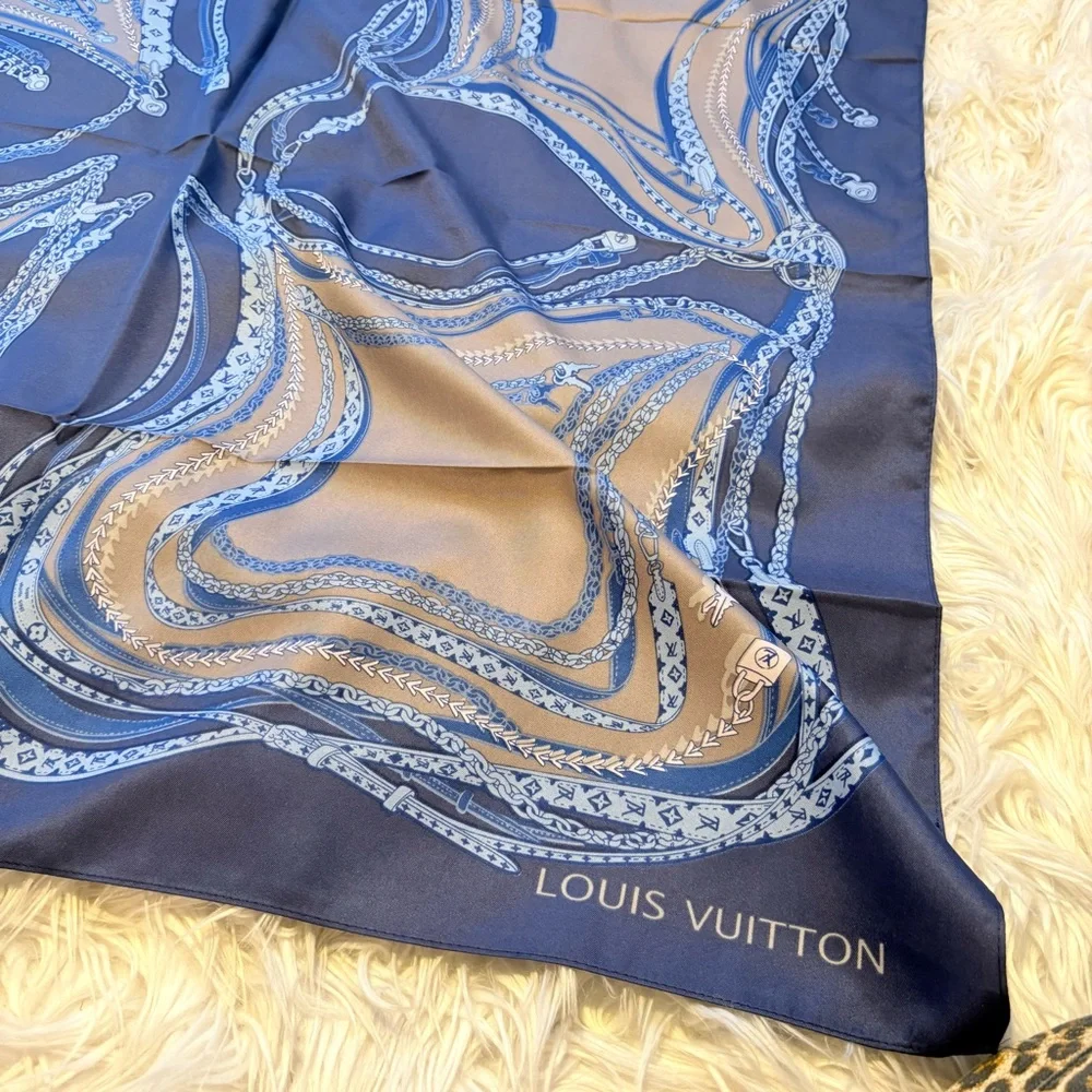 Louis Vuitton Monogram Multicolored Printed Silk Scarf‼️LAST ONE LEFT